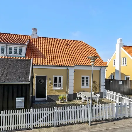 3 Bedroom Awesome In *